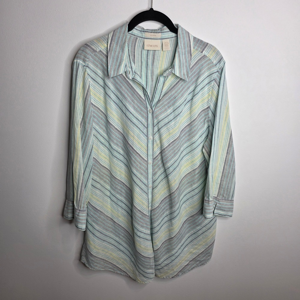 Chico's Button Up Womens‎ 2.5 (14)